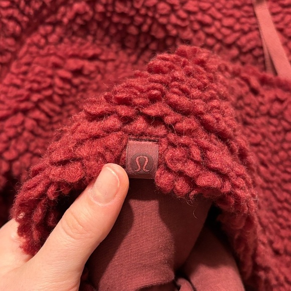 Lululemon Wool Whenever Teddy Crew Sweater Athleisure Savannah Cranberry Red - Picture 7 of 8
